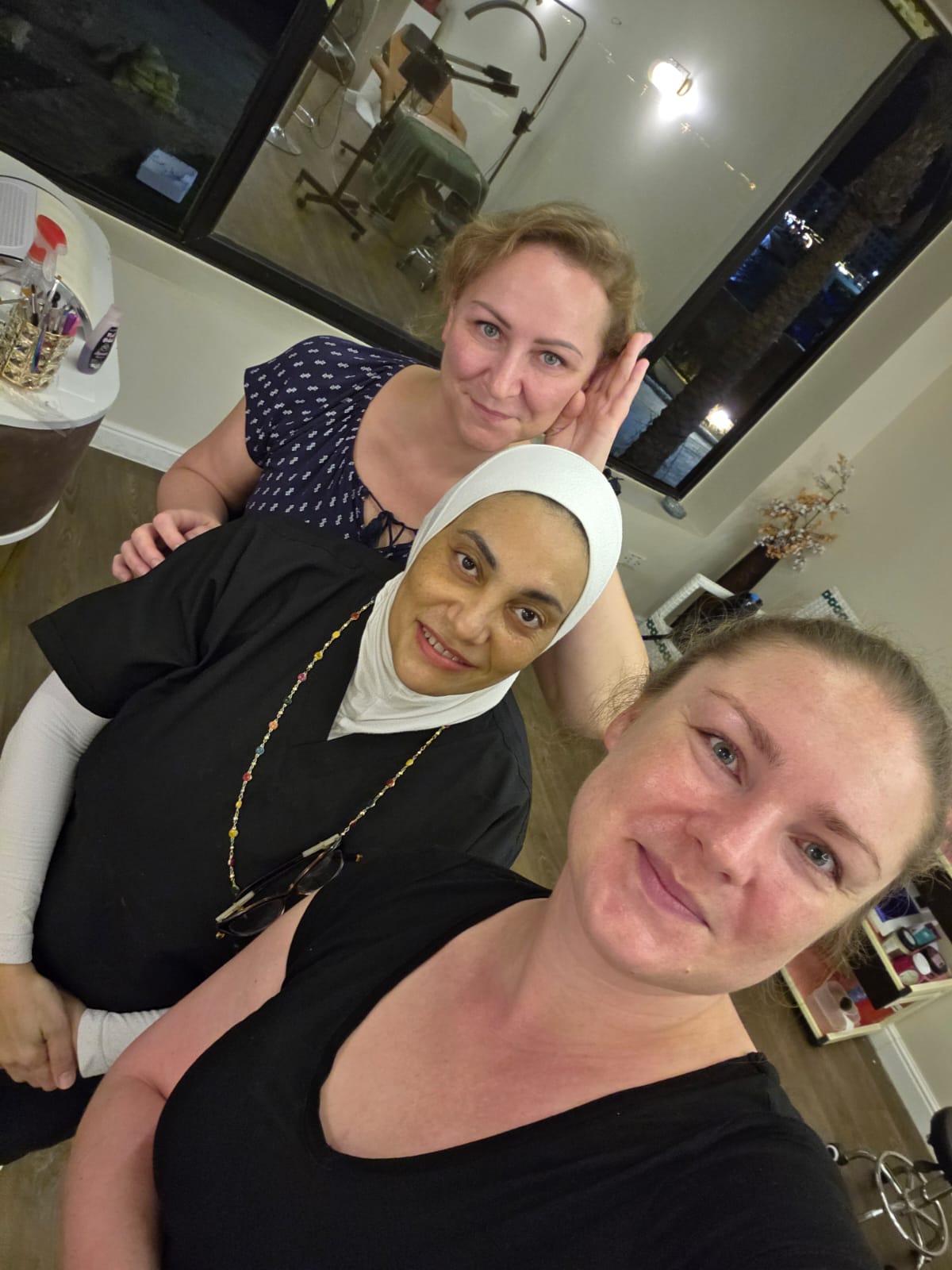Massage und Körperpflege – Womanhood Beauty Salon